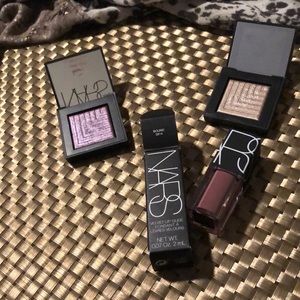 NARS eyeshadow bundle & mini Gloss (bound)